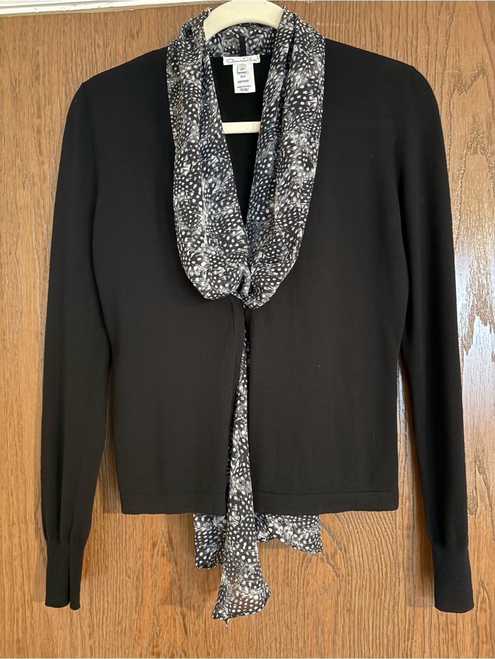 Oscar de la Renta Black Open-Front Sweater with Printed Scarf